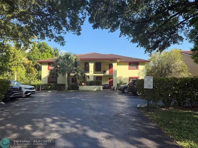 Foto del edificio - 3615 NW 114th Ln