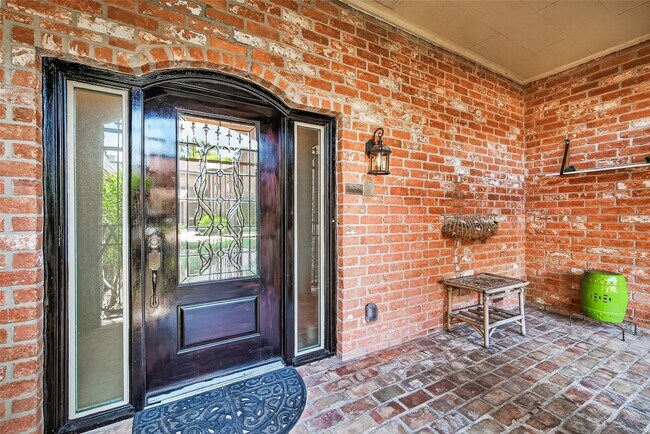 Foto del edificio - 15068 Kimberley Ct