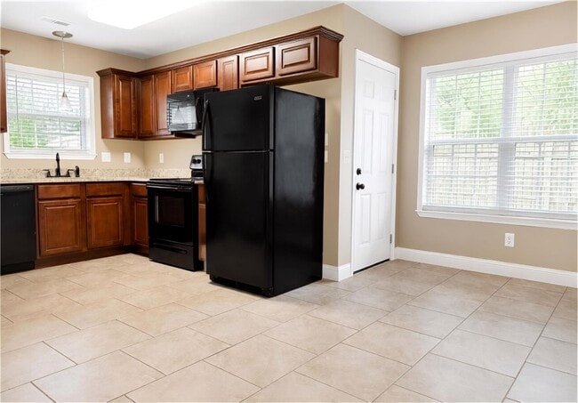 Building Photo - 1521 N Dawn Dr
