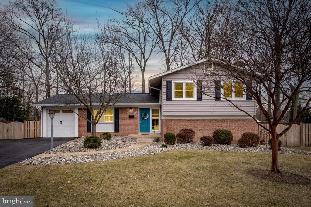 Foto principal - 2405 Cedar Ln