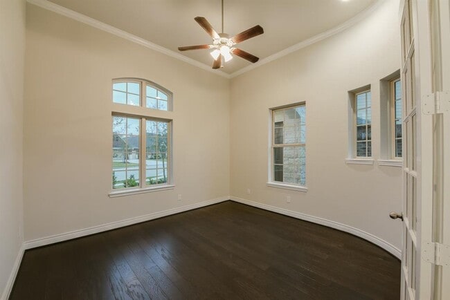 Building Photo - 25427 Fleming Lodge Ln