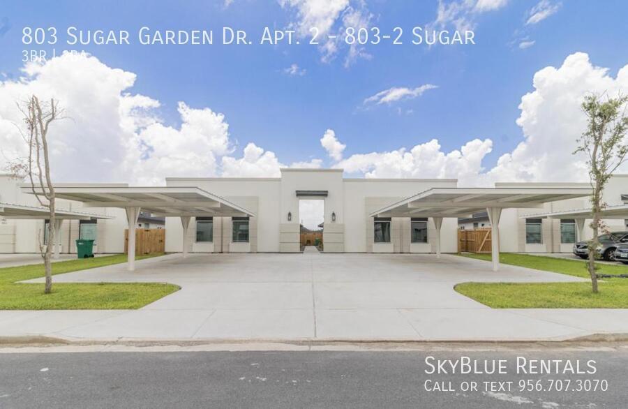Foto principal - 803 Sugar Gdn Dr
