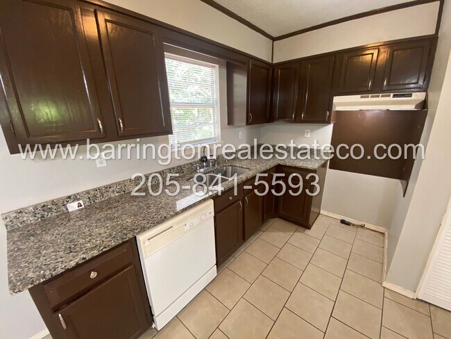 Foto del edificio - 4985 Karen Ln