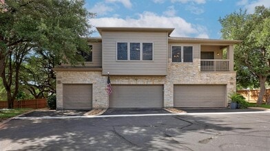 Building Photo - 7501 Shadowridge Run