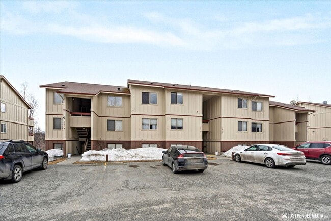 Photo - 2 Bed/ 2 Bath / Garage - Anchorage Condo!