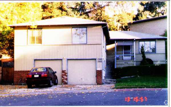 Foto del edificio - 1500-1502 Carmel Dr