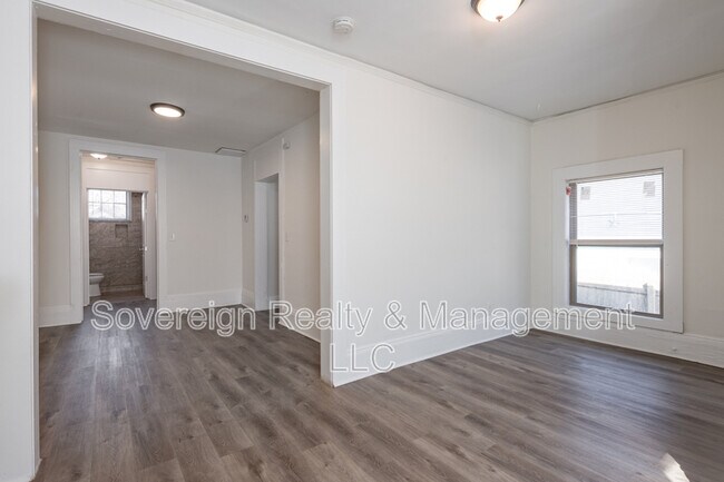 Foto del edificio - 406 Paines Ave NW