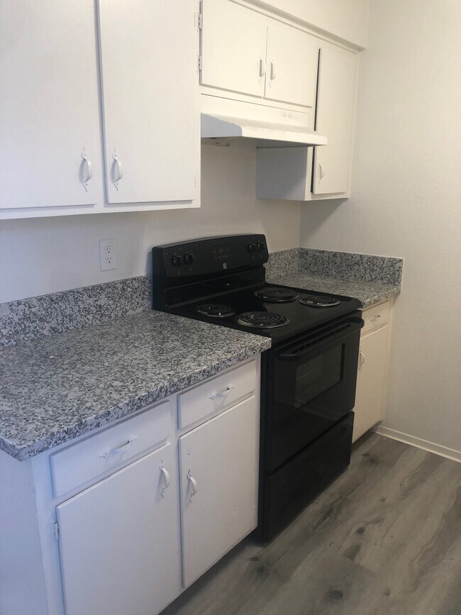Foto del edificio - 2575 Sherwood St