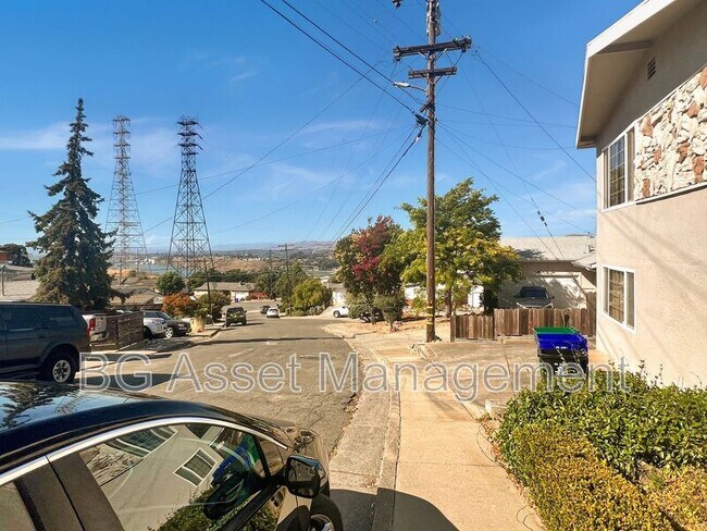Foto del edificio - 35 Grand View Ave