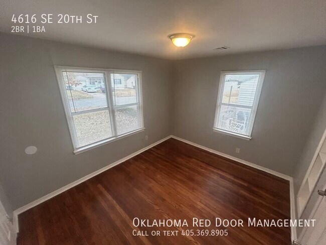 Foto del edificio - 4616 SE 20th St