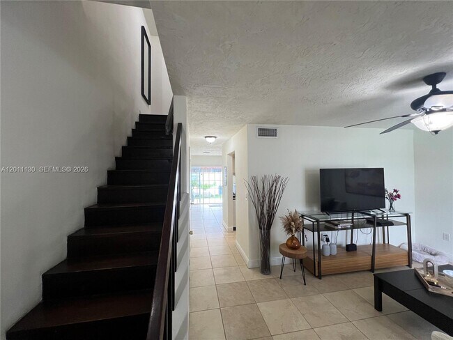 Building Photo - 19372 SW 103rd Ct