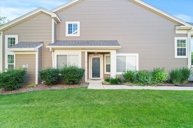 Foto del edificio - 2432 Wilton Ln
