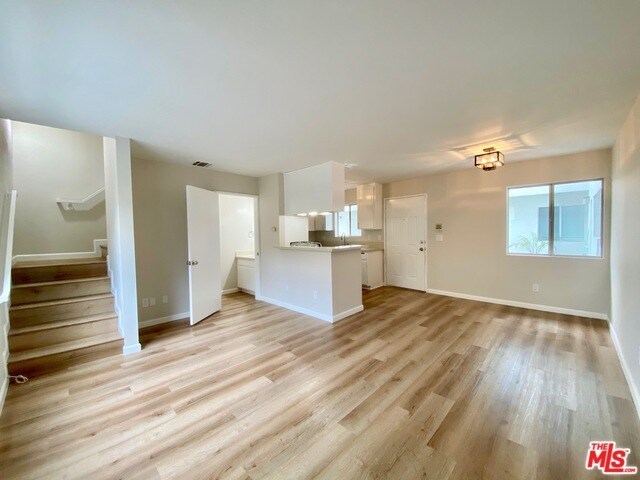Foto del edificio - 1540 N Bronson Ave