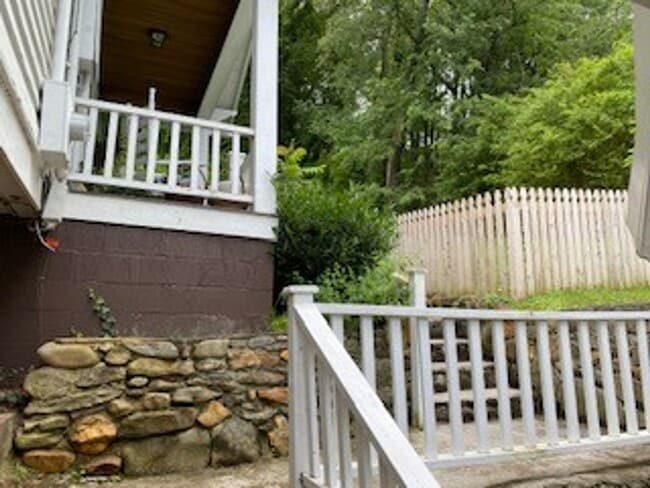2/1 Downtown Sylva - 2/1 Downtown Sylva House