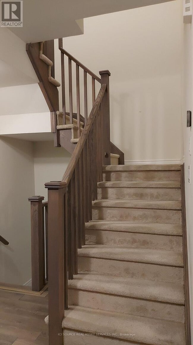 Building Photo - 2787 Eglinton Ave E