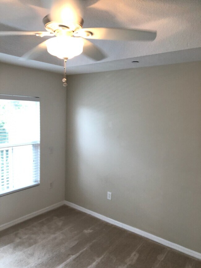 Foto del edificio - 7313 Black Walnut Way