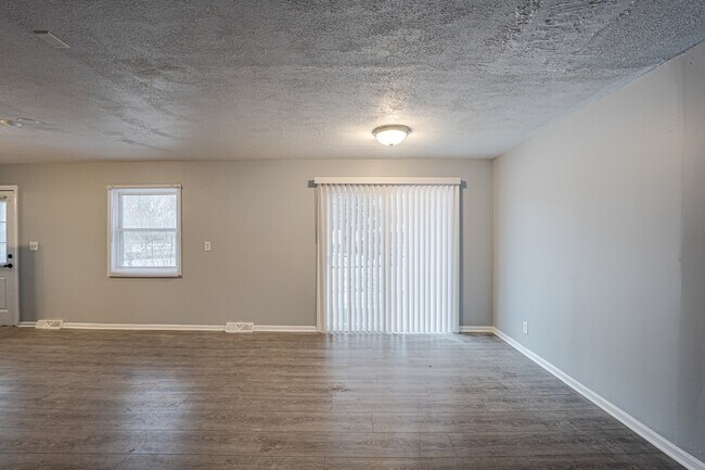 Foto del edificio - 2932 Cameron Ave