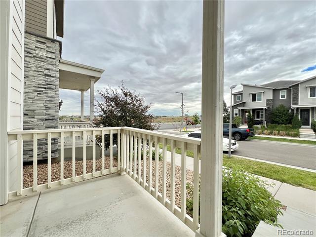 Building Photo - 571 S Pitkin Ct