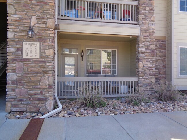 Foto del edificio - Lakewood condo close to downtown Denver + ...