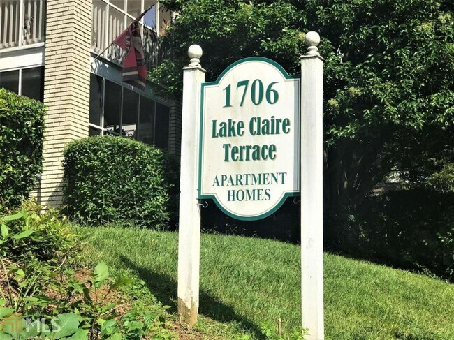 Foto del edificio - 1706 McLendon Ave NE