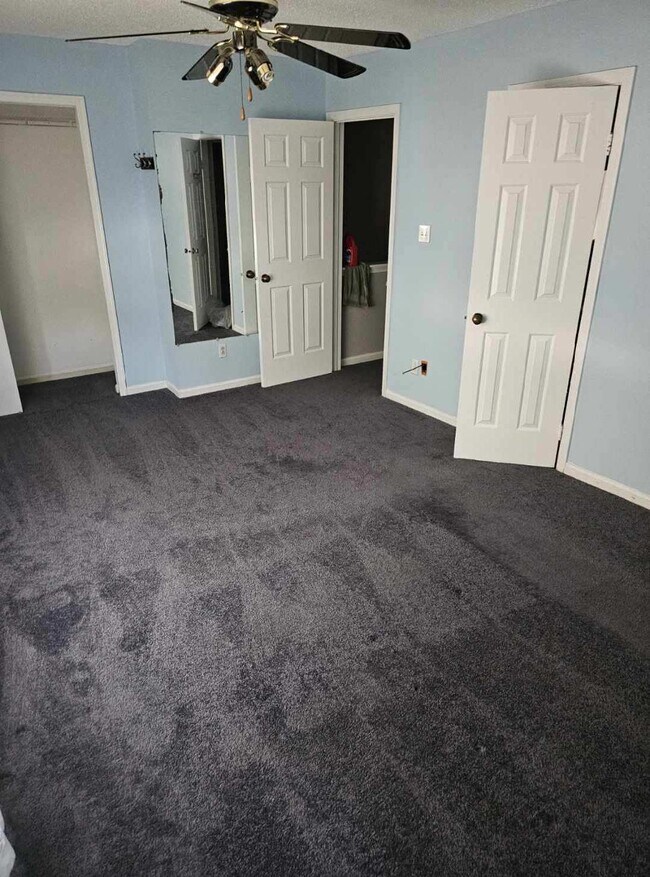 dormitorio principal_1 - 215 Thalia Trace Dr