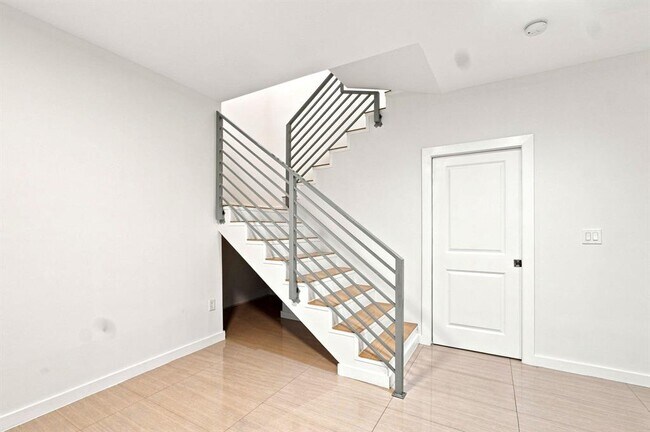 Foto del edificio - 432 NE 16th St
