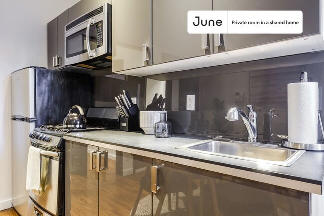 Foto del edificio - Room in Shared 4 bed/2 bath home