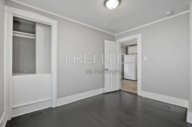 Building Photo - 131 N 39th St