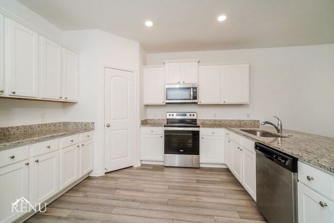 Foto del edificio - Coming Soon!