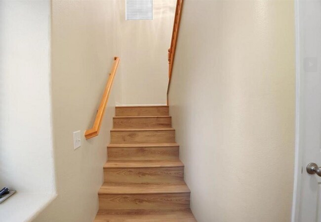 Foto del edificio - 39741 Columbia Union Dr