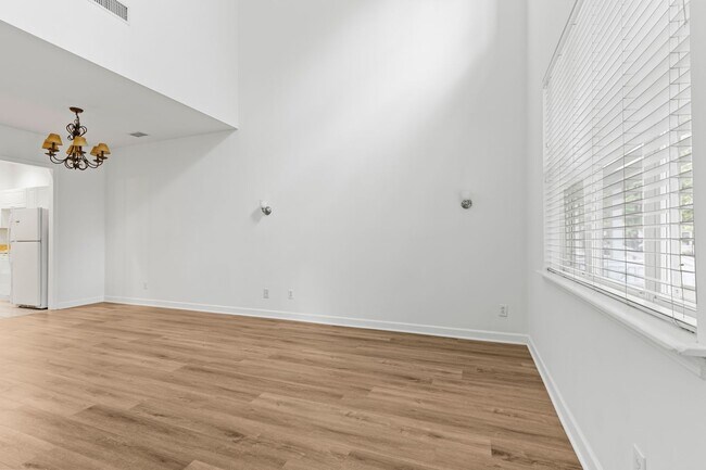 Foto del edificio - Move-In Ready 3-Bed Home in Villages at Ha...