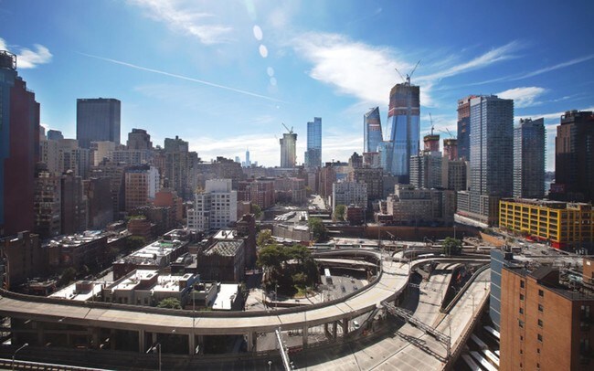Building Photo - 420 West 42nd Street