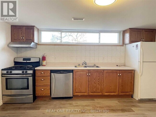 Photo du bâtiment - 36 Victor Blvd