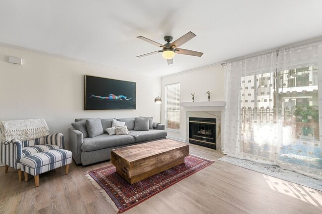 Building Photo - Get $500 OFF Luxury Renovated 1BR!!! — Move in by 3/14