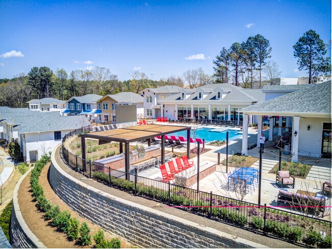 Vive como si estuvieras de vacaciones. - The Hollis Townhomes