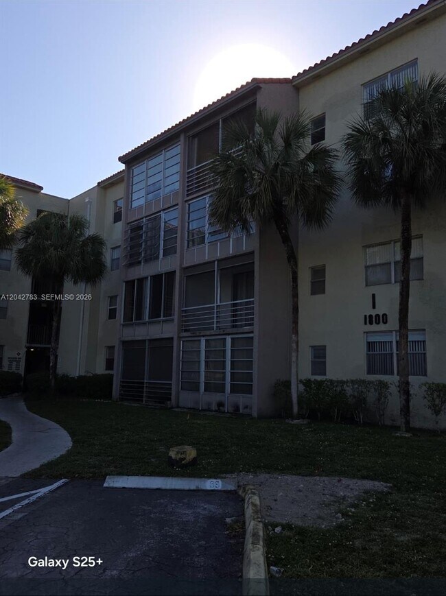 Building Photo - 1800 SW 81st Ave