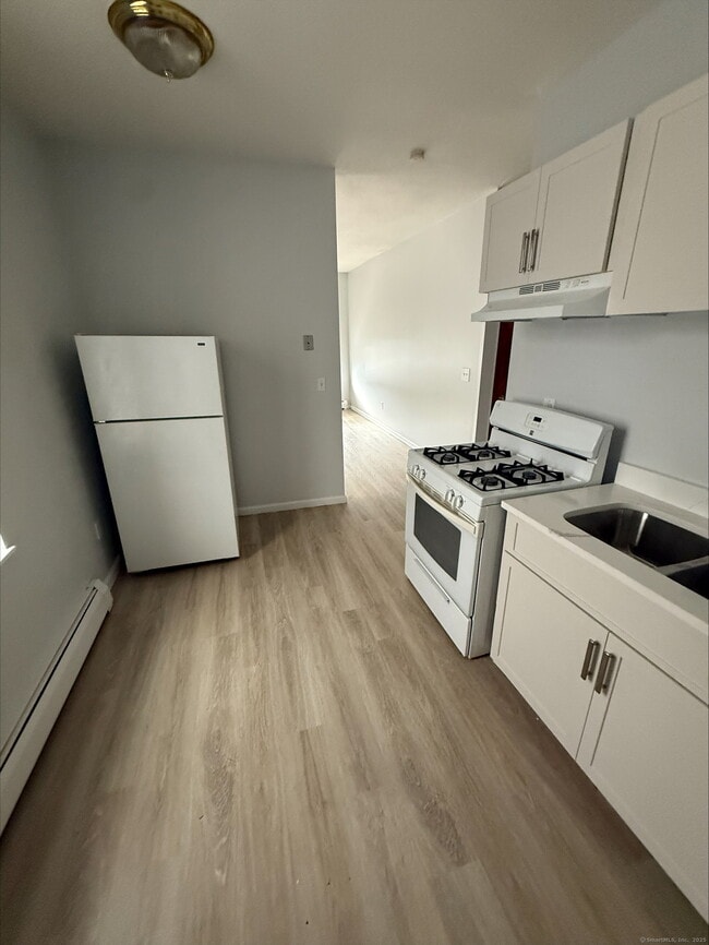 Foto del edificio - 441 Howe Ave