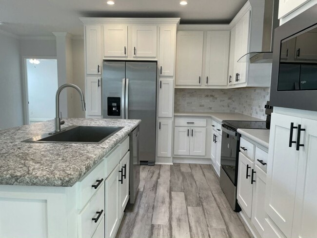 Building Photo - 3069 SW 108th Pl