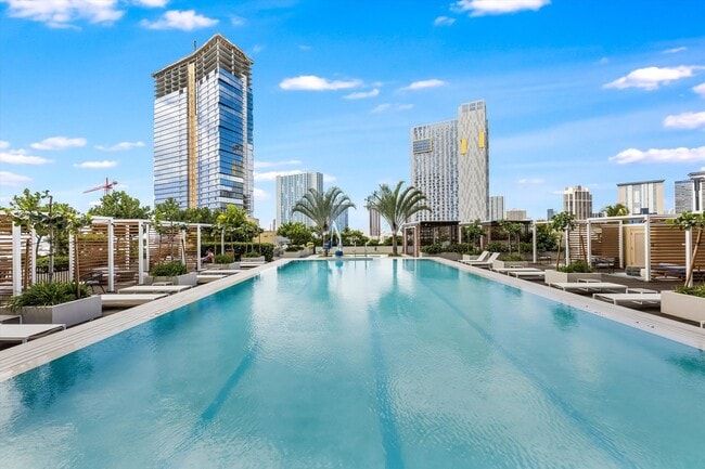 Photo - Experience luxury living at 'A'ali'i in the heart of Ward Village in Kaka'ako! House