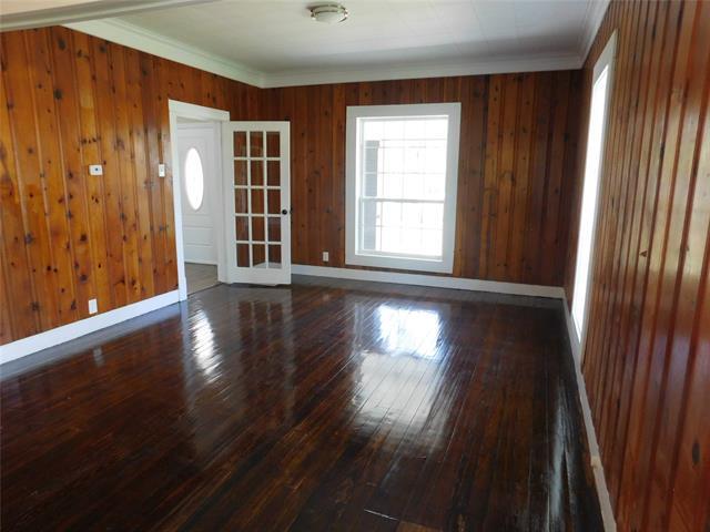 Building Photo - 2617 Handley Dr