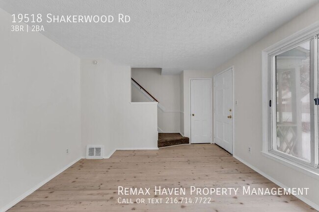 Foto del edificio - 19518 Shakerwood Rd
