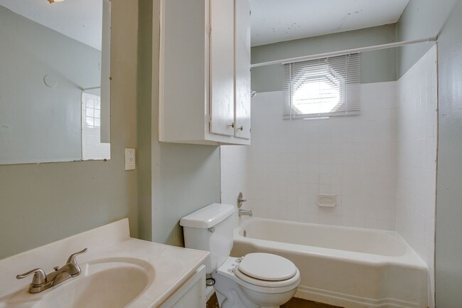 Foto del edificio - Pre Leasing for fall 2026! 3/1 in Tech Terrace