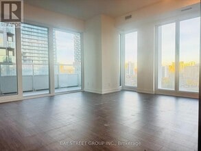 Building Photo - 88 Queen St E