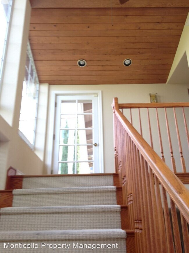Building Photo - 4 br, 3 bath House - 12551 Circula Panorama