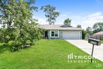 Building Photo - 4588 Swan Dr