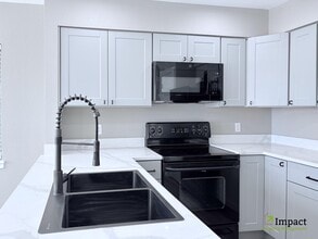 Building Photo - 18002 Becket Dr