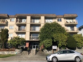 Building Photo - 274 2nd St W