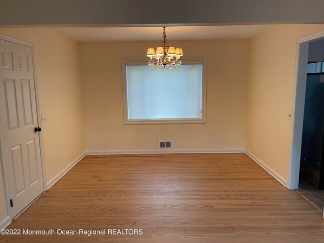 Foto del edificio - 2215 Ramshorn Dr
