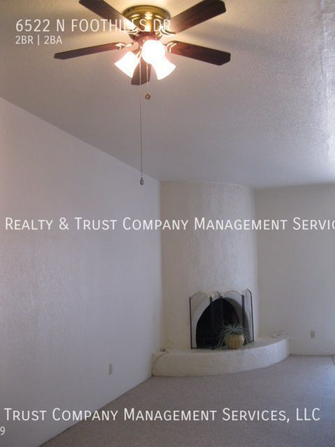 Building Photo - Foothills Townhome