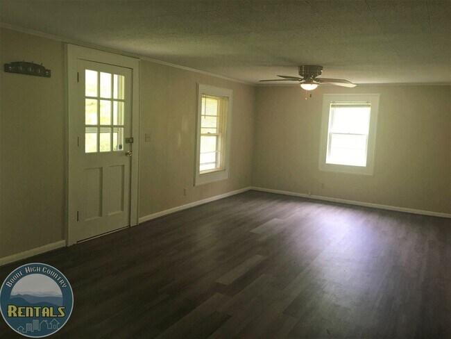 Building Photo - Historic Farmhouse in Vilas!